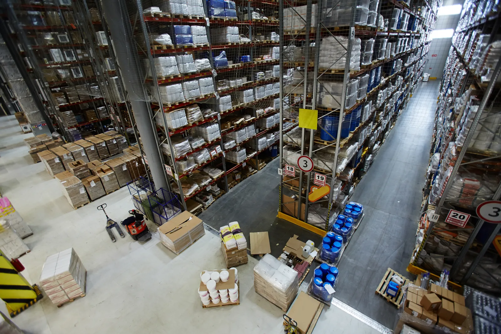 Unlocking Warehouse Efficiency with Task Interleaving in WMS